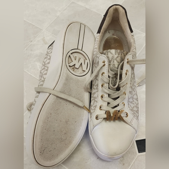 Michael Kors shoes - Picture 4 of 4